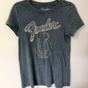Graphic tee